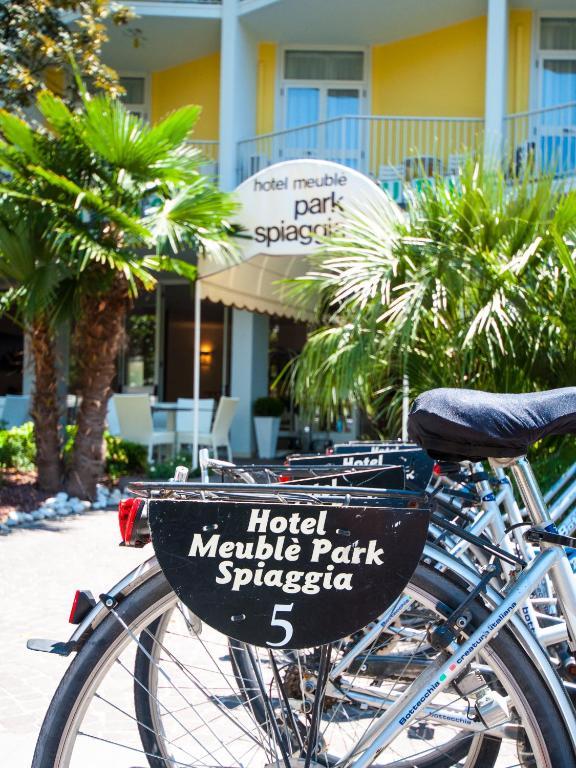 Hotel Park Spiaggia Grado Exteriör bild